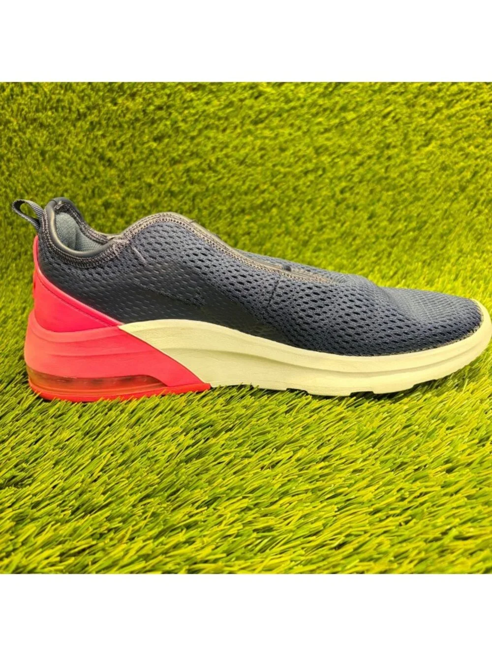 Nike Air Max Motion 2 Womens Size 9.5 Blue Pink Athletic Running Shoes Sneakers